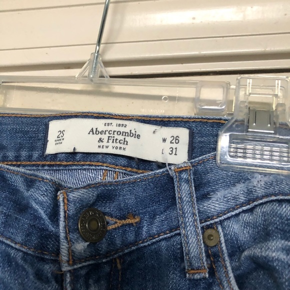 Abercrombie & Fitch ripped jeans - Picture 3 of 3